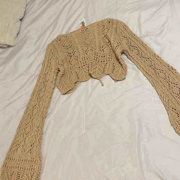 Envy & grace crocheted cropped sweater - Picture 3 of 5